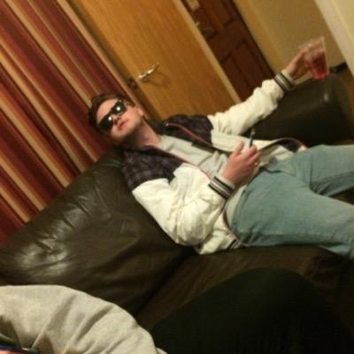 Sutherz17's profile picture. 🏌