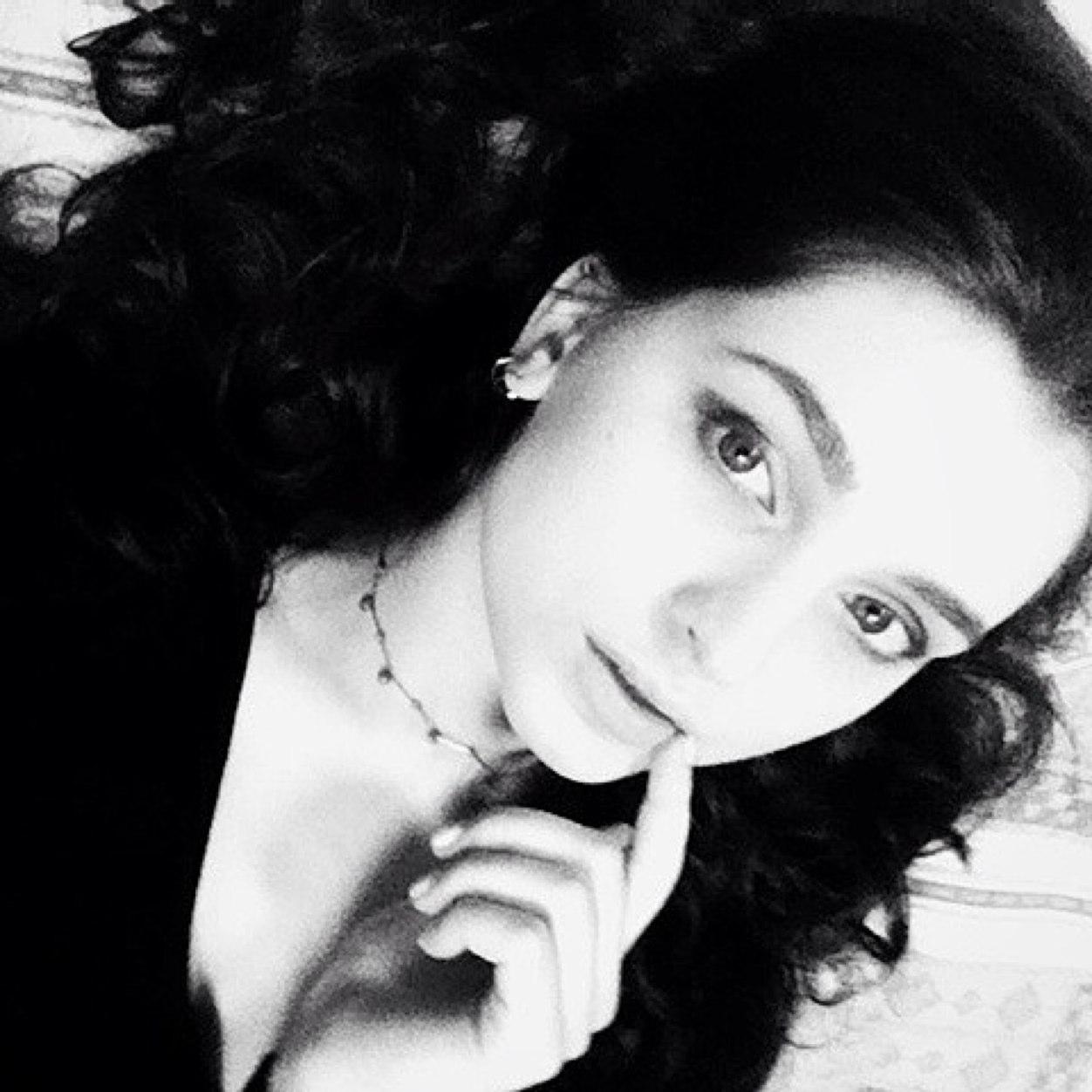 ocean_hope's profile picture. your life is sucks and then u die.