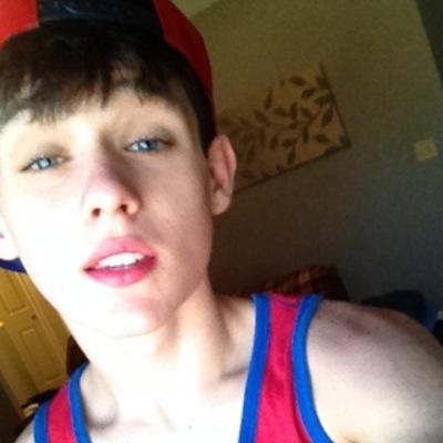 HaydenSoStoned's profile picture. Rest easy Ezra