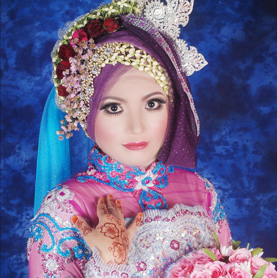 There is no Perfect ... So did I ...
but still try to be the best....all of the time..^_^