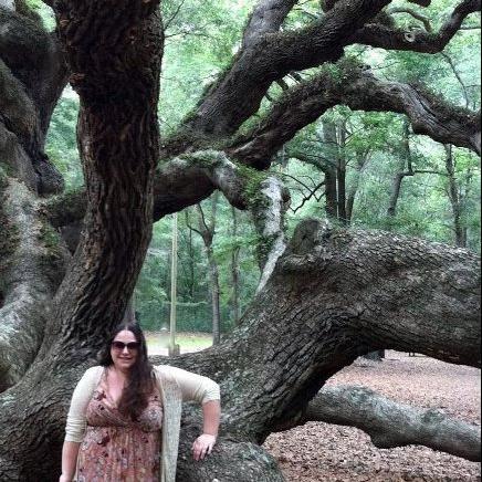 Pop-O-lo. afewofmyfavoritethings: family, dogs, maine, music. I'm passionate about education and I love to dance!