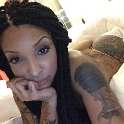 FMOI: @1Elliesweetz

For Business inquires email Greenesweetz@me.com