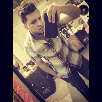 Profile Picture of ★•J̲̅O̲̅S̲̅E̲̅•★ (@JoSe_wes) on Twitter