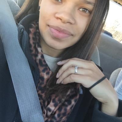 #AmbitiousGirl#TryingToFindMyRoadToTheseRiches♏️