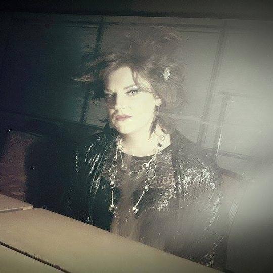 Just another Joe. Artistic director of @labcollective Cabaret Venue Manager @theatredeli