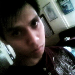 ReilSyahril's profile picture. Lahir di Bukittinggi,  hobi dengar musik , menggambar, browsing internet, suka hal-hal mengenai kesenian, sosial , budaya dan olahraga.