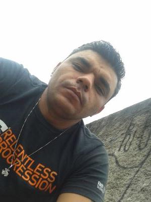 tim beta preciso de seguidores! segue que eu sigo de volta