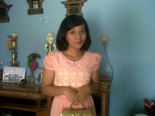 melisa_lisbet's profile picture. Akan Indah Pada Waktunya / UNRI / 10 MEI 1996