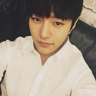 A winner is a dreamer who never gives up. • Infinite's L. *･゜ﾟ･*: