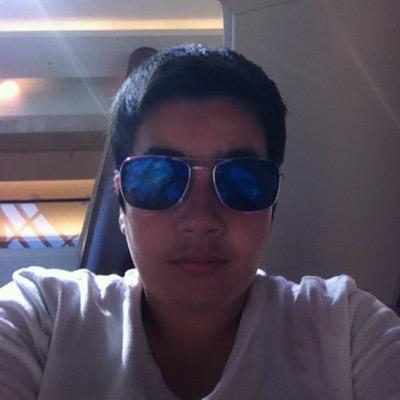 hey guys mske sure to click that follow button