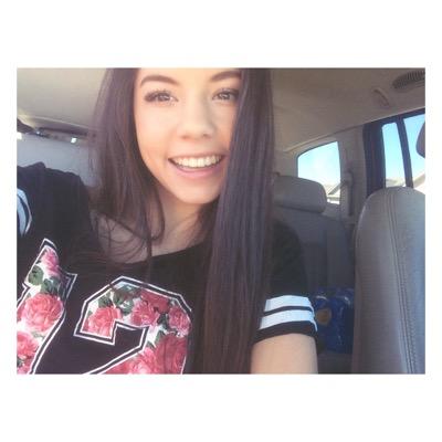 partycaylen's profile picture. 