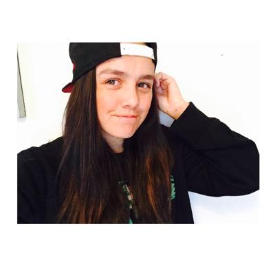 14 || Nz || Basketball & Soccer || Oh and gay btw  ||