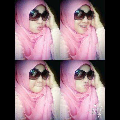 Ingin mebahagiakan kedua ortu.. ☺