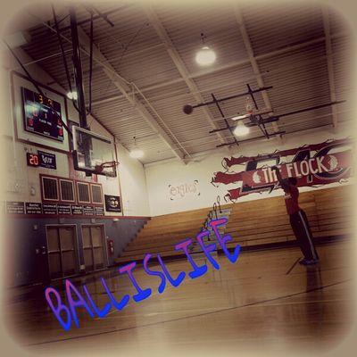 I STAY WTH MY SQUADDDD 
PGHS FOOTBALL WE OUT HERE 
#GAME-FIT 
(HALL OF FAME)