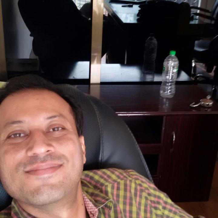 KansaraIkshvaku's profile picture. Alumnus HUL.Mumbai.Doctorate from Mumbai https://t.co/8m3IoWFox1 consultant.Mentoring many in financial independence journey.