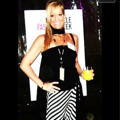 5ammyny's profile picture. twitterSamNYPsychology, NYActress, Mother of 2 amazing daughters!! Vanderbilt. Magazines W/WWD. Condé Nast. Combining passions to make a difference.