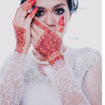 Terima kasih Allah untuk cinta ini. semoga jodoh ini sentiasa miliku.