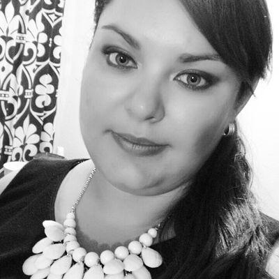 TanniaPao's profile picture. Amo estar al aire libre, cuido las especies en peligro de extinción para el Caribe de Guate.