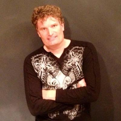 Former host of 2 celebrity talk shows, Craig resides in Nashvile with his wife and 3 kids. He now produces, writes and travels over 50,000 miles a year speaking