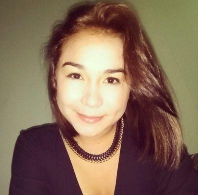 Estudiante de Comunicación Social Y periodismo. Instagram. Lorenna15_7  Fb. Lorena Ceña  Wp 3046640009 Snapchat Lorena15_7