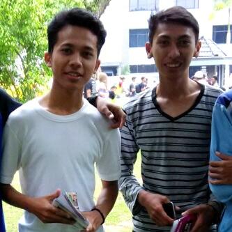 spcl_supri's profile picture. ''kehabisan kata-kata''