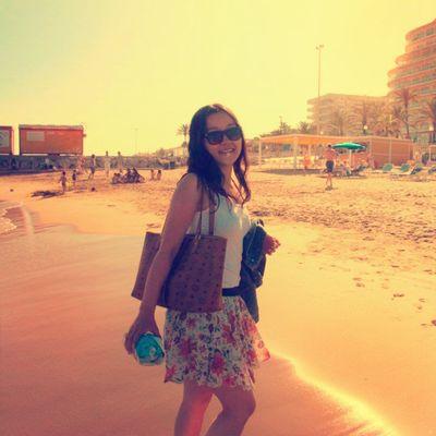 msjennapark's profile picture. marketer/entrepreneur - sharing inspiring content wherever I am