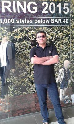 ‏ناشط سياسي& محاسبه بنوك وبورصات