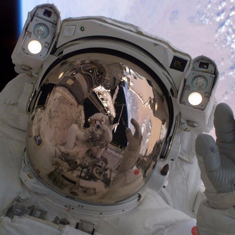 【日本の宇宙服研究開発を盛り上げたい！宇宙服作りたい！！】そんな情熱を持った中の人達によるアカウントです。#宇宙服【We want to liven up R&D for Japanese Spacesuits and make our Spacesuits!!】#spacesuits