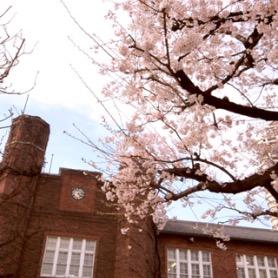 大学にまつわる面白いネタツイートするので フォローお願いします！
気に入ったらリツイートお願いします