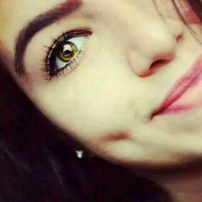‏‏كالولي لويش راسج مرفوع وعينج قويه كتلهم ما تقرون جنسيتي عراقيه