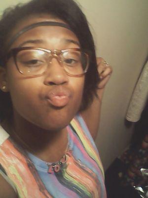 fmoi: queen_vershae Snapchat:nevaeh_vershae Kik:_.breadwinner._ SINGLE Echols Wildcats Softball/Dance