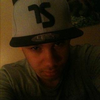 ImThatGuyJivvy's profile picture. Xbox one gamer also livestream. Anime geek and Assassin's Creed fan boy. Gamertag: ThatGuyJivvy.