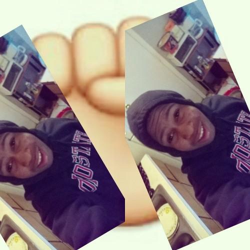 11.16.14
16 and running
Football basketball
Follow me on ig @_daevon_
Add me on kik daevon_19