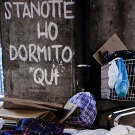 La domanda è SEMPLICE: Non è meglio fare qualcosa per qualcuno che essere quel qualcuno?  EH SIIII PERò FATELO, FACCIAMOLO!!!!