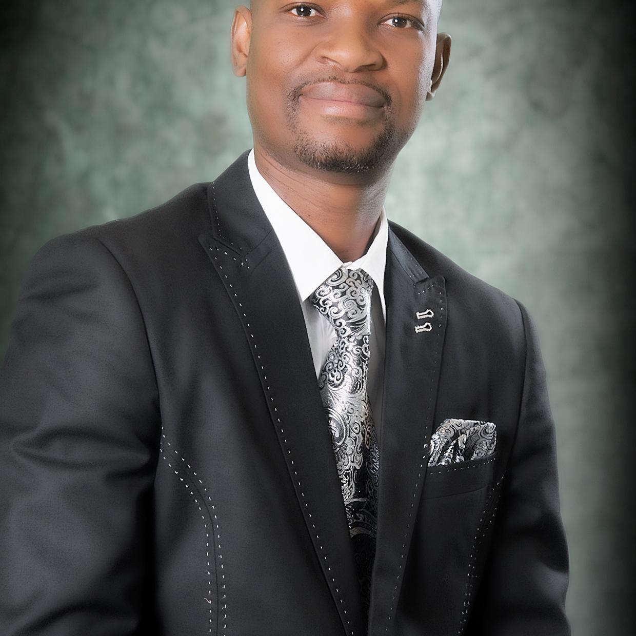 PastorOsm's profile picture. A Conference Speaker, Business Man,Registered Professional  Life Coach, Marriage Officer, Business Consultant, Facilitator : 0820875769