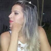 23 anos. Estudante de Comunicação Social - UERN. Esposa de Andrey Ricardo.