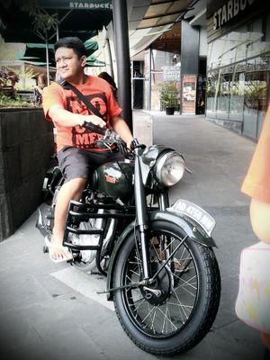 bukan penganut paham 