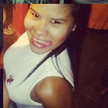 alejandrasira's profile picture. 