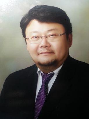 jyh5999's profile picture. 코리아저널리즘 편집국장 
케이팝모터스 총괄회장 
언론인 겸 기업인
(가족명 : 황호성 /출신 : 전북 익산)