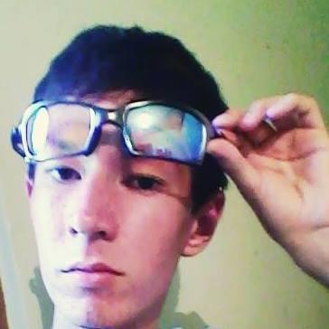 Ainda sou o mesmo
Bobo apaixonado
Se eu estou errado
Não quero nem saber
Eu só sei que a vida
É mais colorida
Com você...