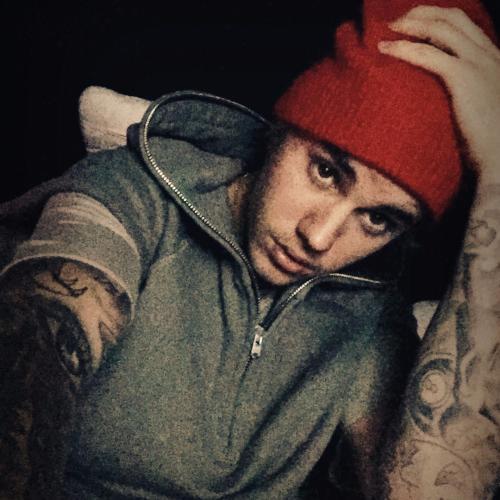 Justin followed 25/12/14 ✌