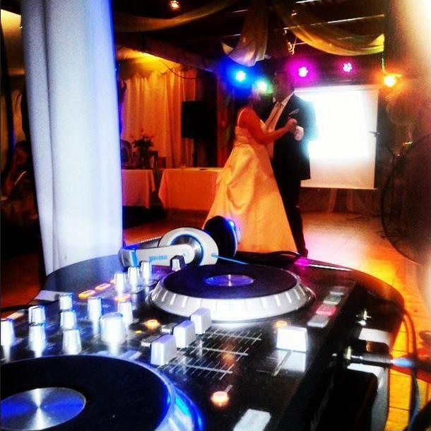 Productora de Eventos, Recitales y Servicios afines.  ¡Experimenta tus fiestas a un nivel jamás encontrado!               Hashtag Producciones