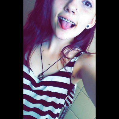 laryssa_23_'s profile picture. ⚓♊✌