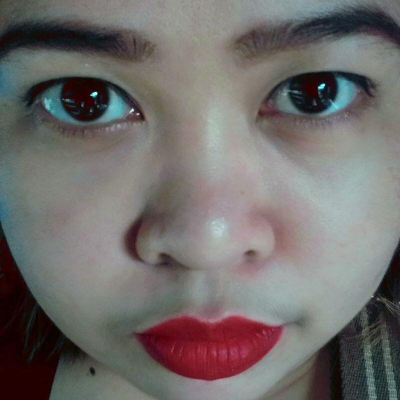 violetkimgray's profile picture. geek, book addict, chocoholic