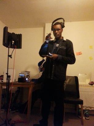 RoroFanPage's profile picture. Please RT me and get @Rorosmusic to notice me I love his music and his lyrics. RORO'S NUMBER 1 FAN ♥♥♥♥♥♥♥♥