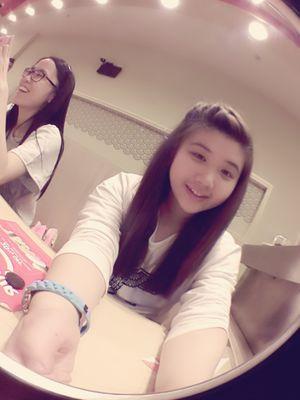 blackqueen6179's profile picture. Appreciate the people that walk into your life. Forget the ones that walk out.