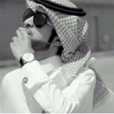 ‏لآتترك آي شَيء في قلبك ضد أحد ، سآمحَ وتجاهَل وأحسن آلظن ، فآلحيآة لحَظآت تستحق أن تعيشهآ برآحَة ثمَ ترحل .. -