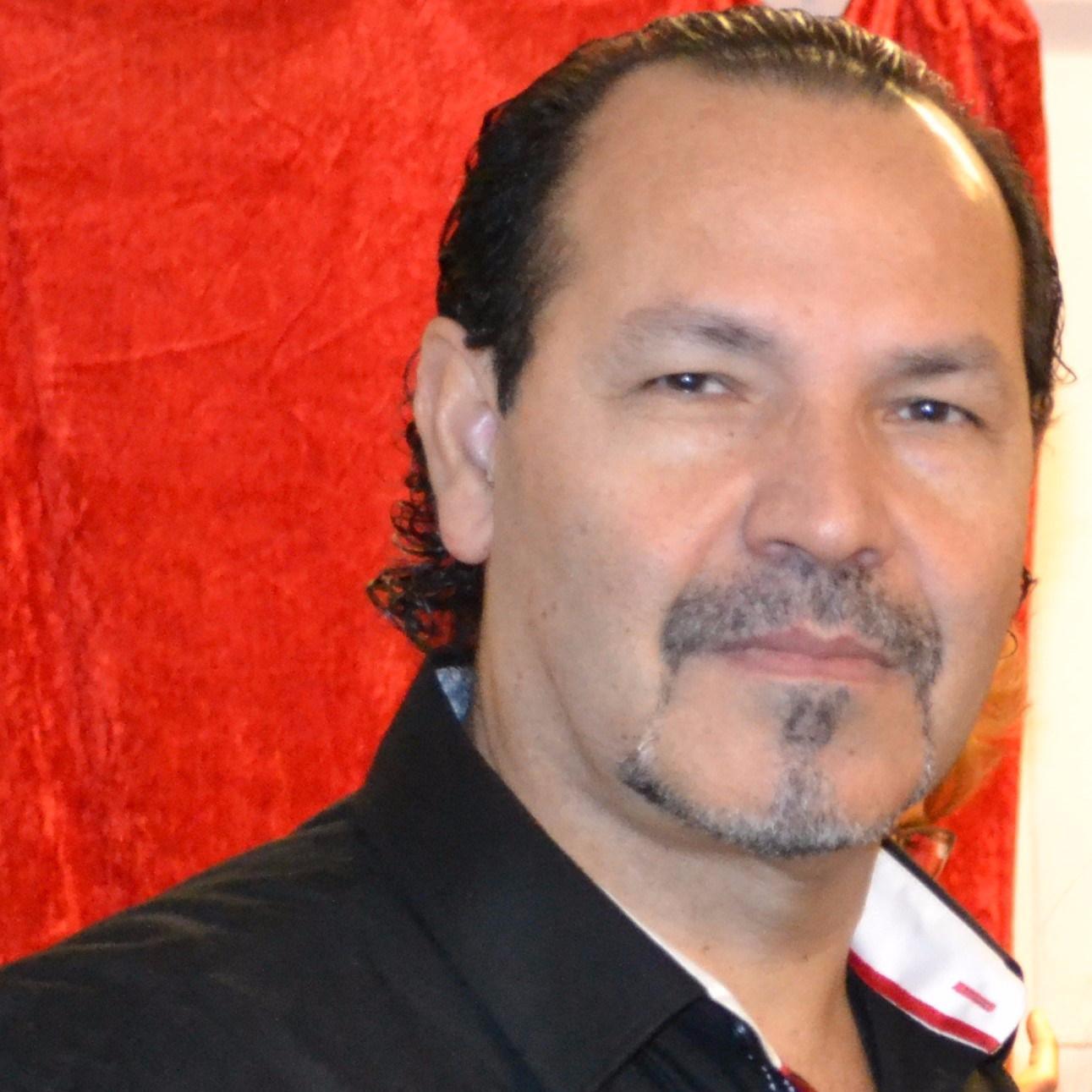 Nasimebahari12's profile picture. 