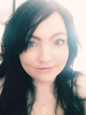 Hey ☺ I'm Tori, I'm 21 years of age, A PROUD AUSTRALIAN & LOVATIC! ♡ The Arts is my passion and my friends/family mean the world to me. ☺