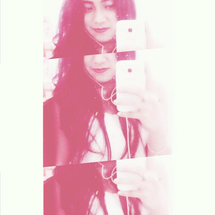 MeityPratiwi_'s profile picture. path | skype | ig : meitypratiwi